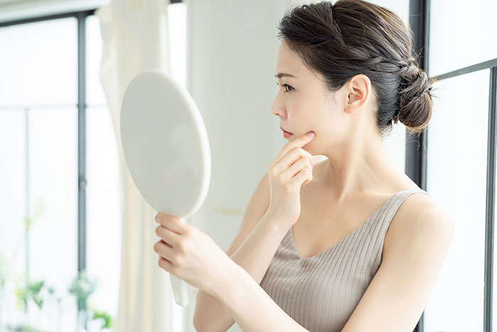 改善方法&カバーメイクが分かる! 大人ニキビに困ったときの対処法